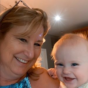 Meet your Posher, Michele